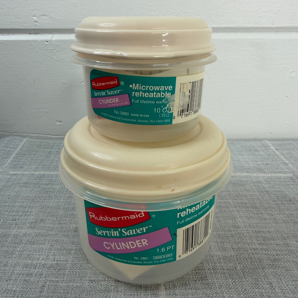 Lot of 2 Vintage Rubbermaid Cylinder Containers 1‎ Cup 3 Cups 6 & 7
